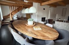 Villa i Mladé Buky - Villa mit Pool,  Skigebiete KJH348