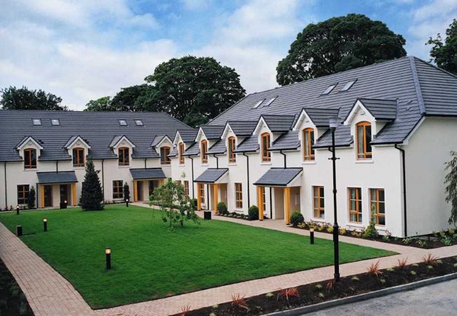  i Swords - Heyward Mews(TR4) HH No 5 (Sleeps 5)