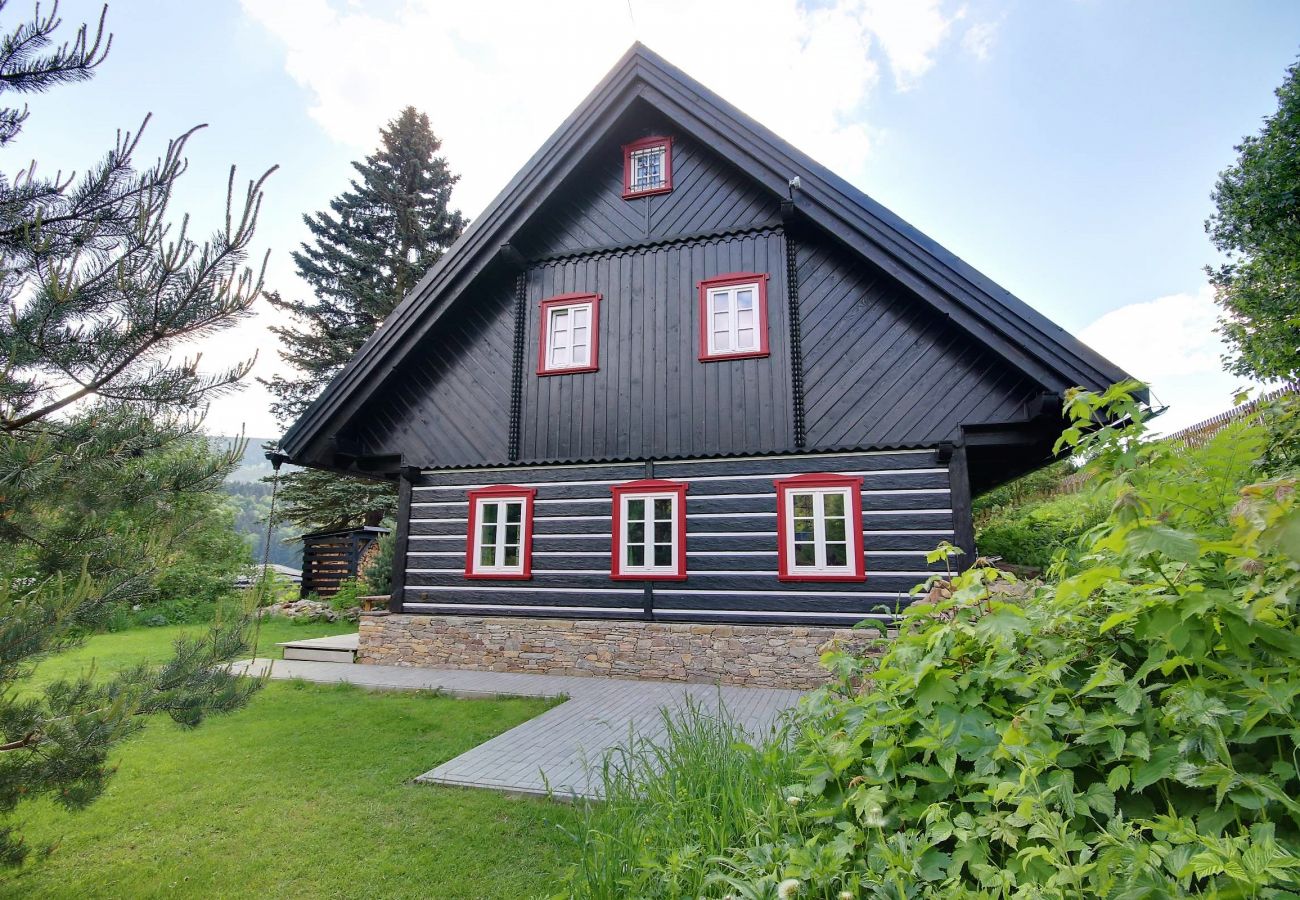 Villa i Horní Maršov - Horni Marsov KHK310