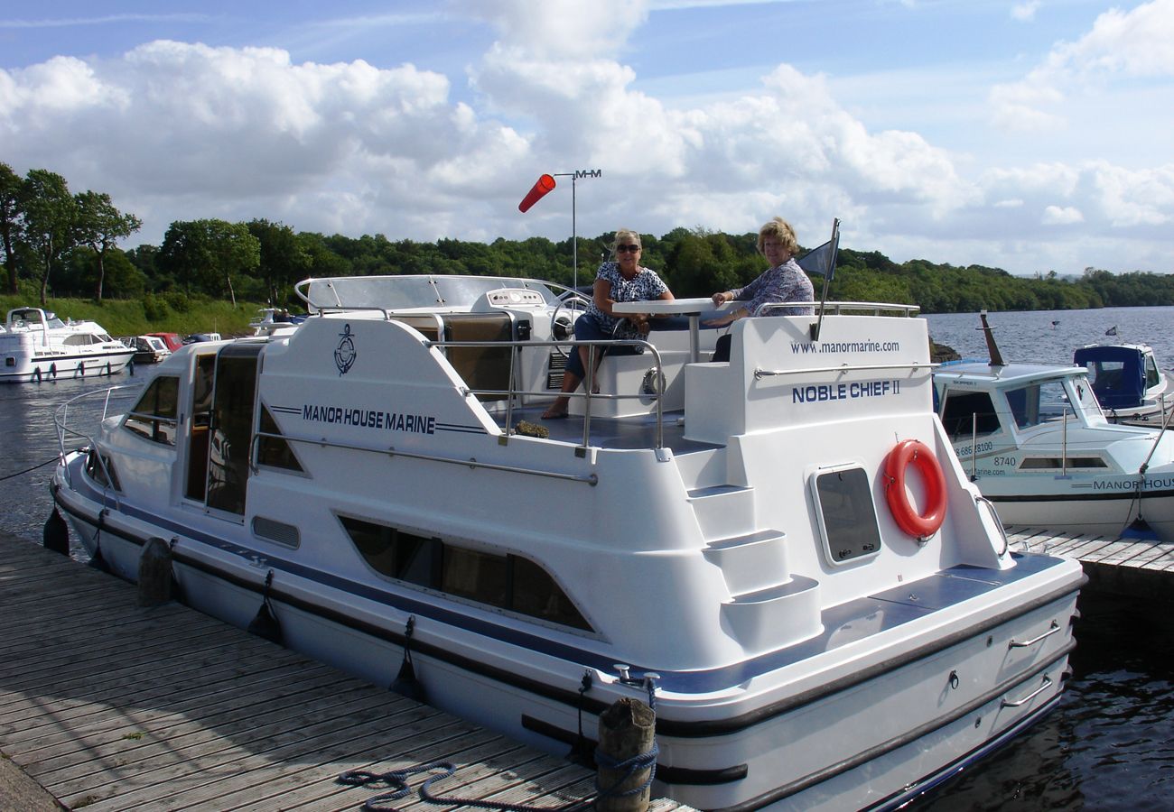 Skib i Killadeas - Manor Marine Noble Chief 4/6 Berth