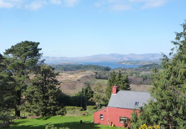  i Lauragh - Angelas Farmhouse
