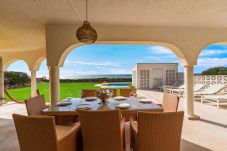 Villa i Marbella - 1100 - BEACH FRONT VILLA