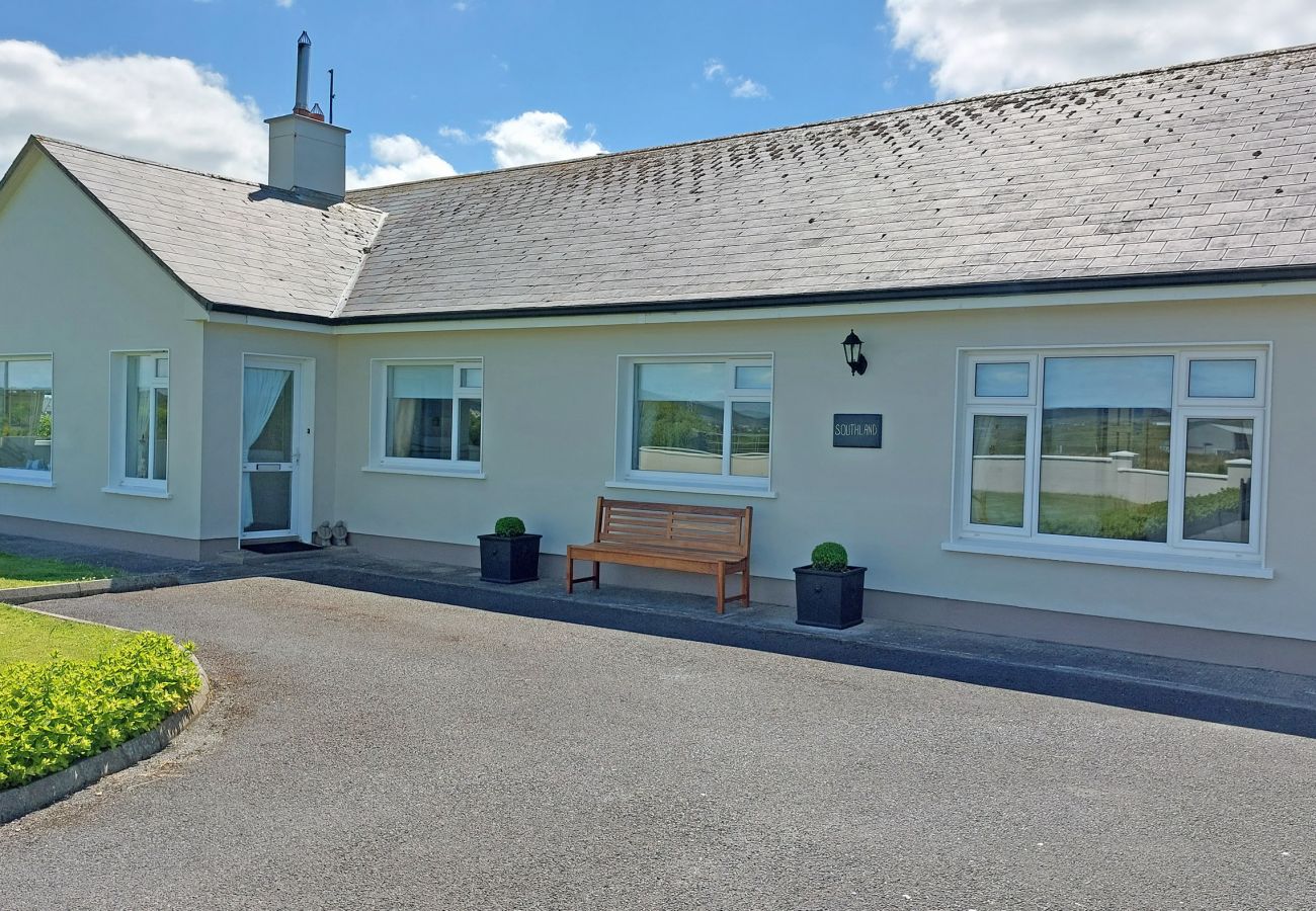 Hus i Milltown Malbay - Southland (TR2) Holiday Home
