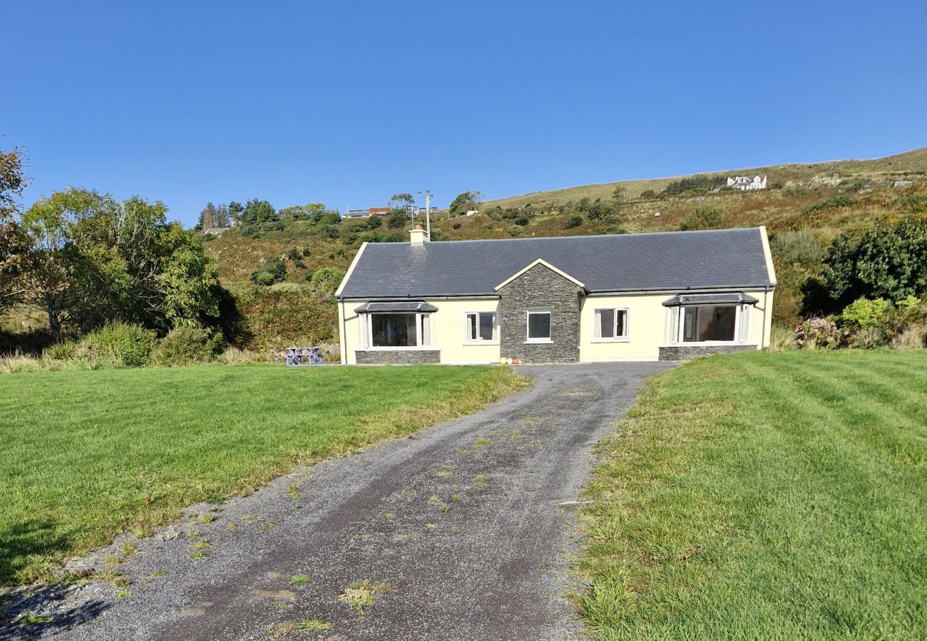 Hus i Waterville - Church Island View (TR1+2) Holiday Home