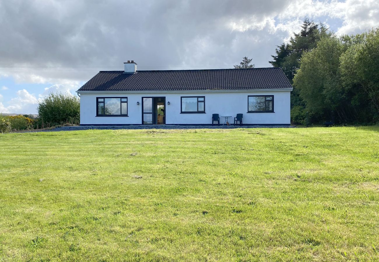 Hus i Oughterard - Lakeview Cottage Oughterard Ref 431