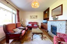 Hus i Oughterard - Lakeview Cottage Oughterard Ref 431