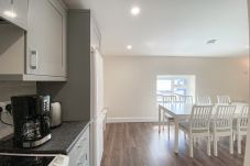 Hus i Clifden - Clifden Town Large Holiday Home Ref 444
