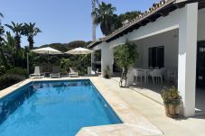 Villa in Marbella - Spacious Family Villa with Pool & Sunny Garden