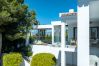 Villa in Marbella - Elegant Villa with sea Views & Pool Marbella