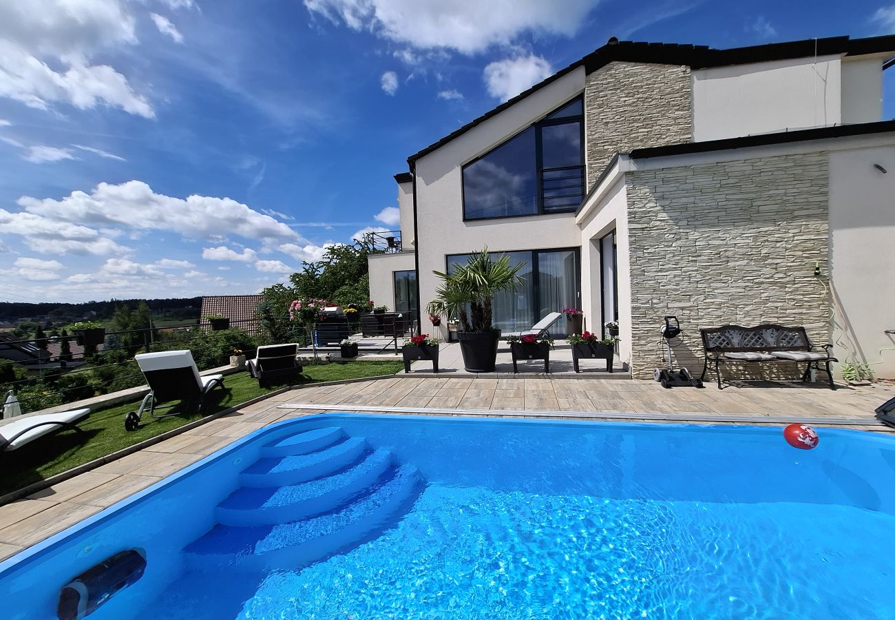 Appartement in Lány - Lany SPLG140