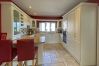 Huis in Cleggan - Cleggan Harbour Holiday Home Ref 322