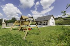 Villa in Prosecné - Prosence KPA250