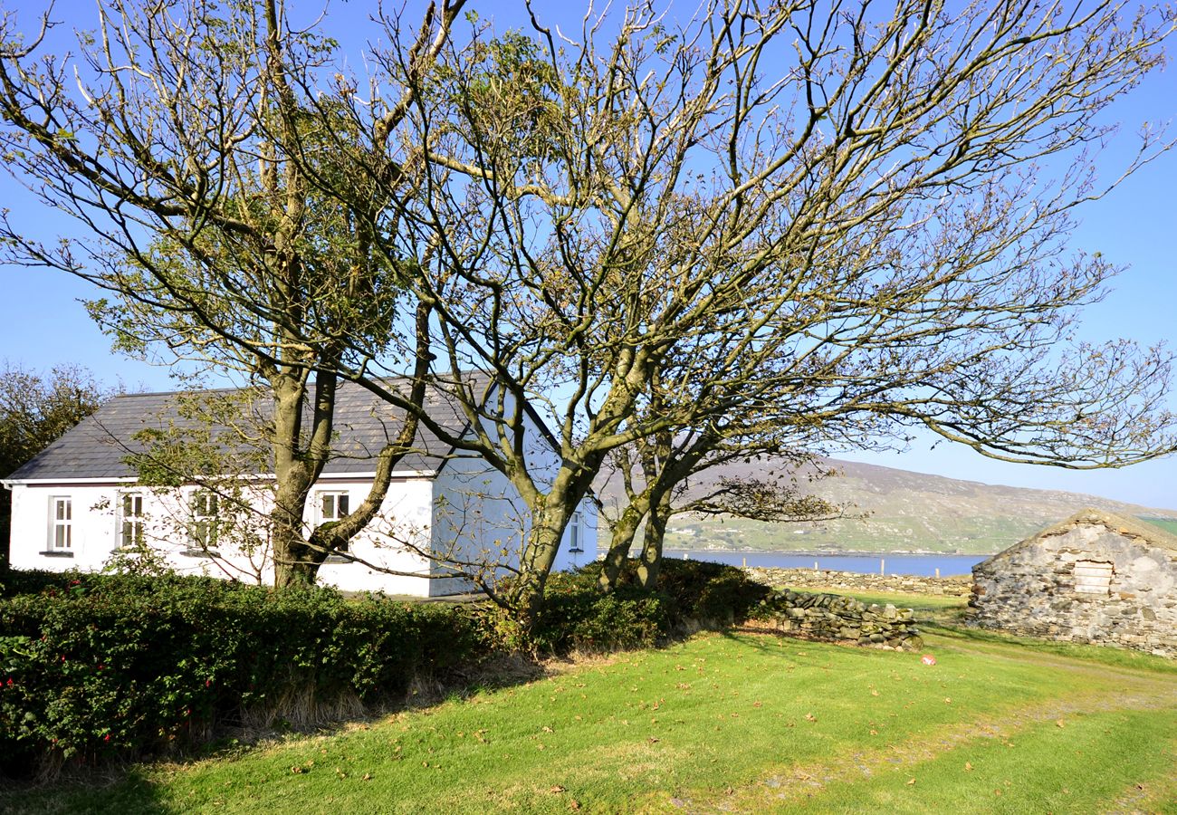 Ross Point Holiday Cottage Moyard Connemara Self Catering Galway Ross Point Cottage, Pretty Seaside Holiday Cottage in Connemara, County Galway