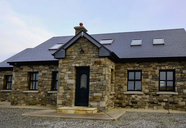 Cashleen Holiday Home Renvyle Connemara Self Catering Galway Cashleen Holiday Home, Pretty Coastal Holiday Home in Renvyle, Connemara, County Galway