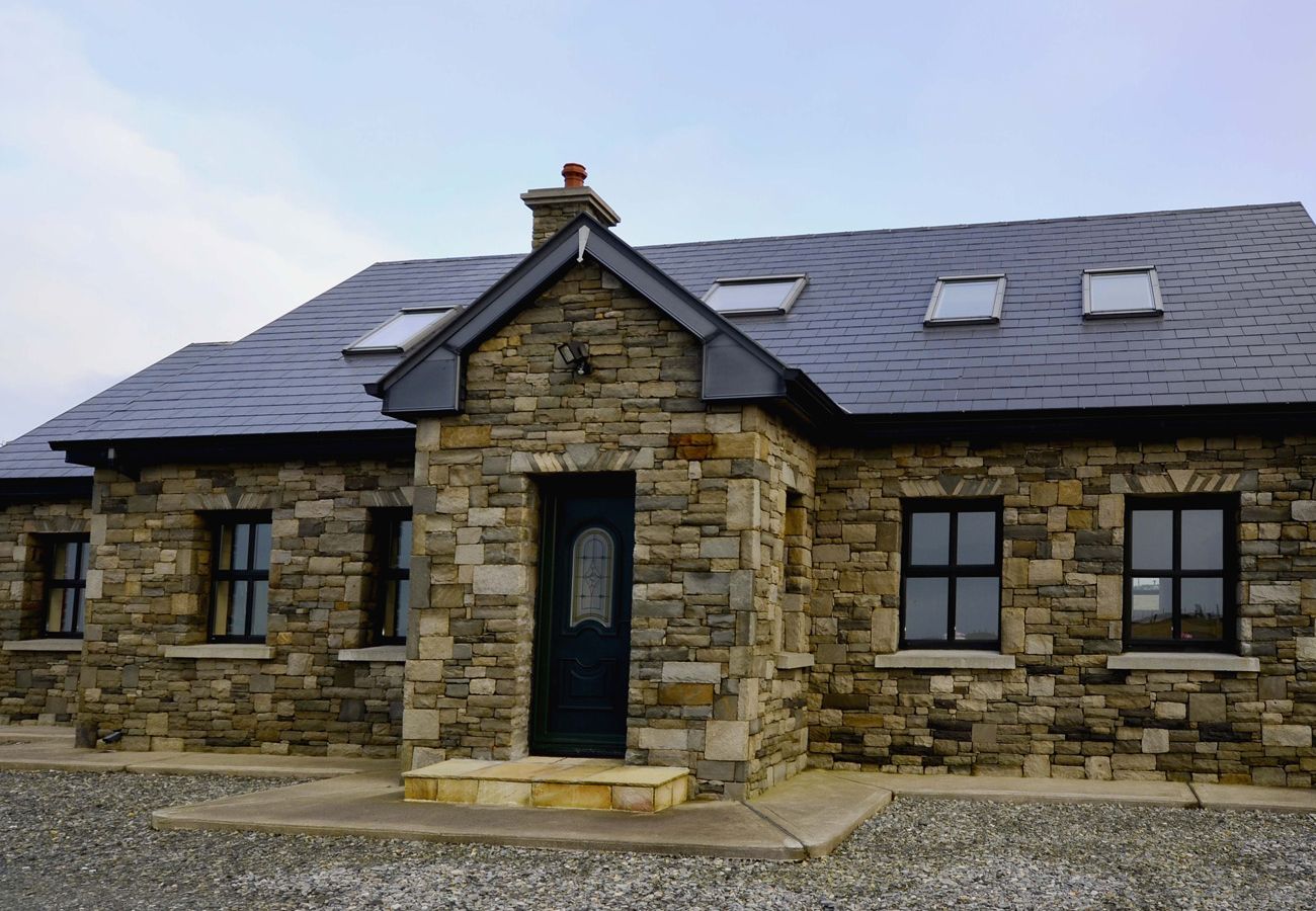 Cashleen Holiday Home Renvyle Connemara Self Catering Galway Cashleen Holiday Home, Pretty Coastal Holiday Home in Renvyle, Connemara, County Galway