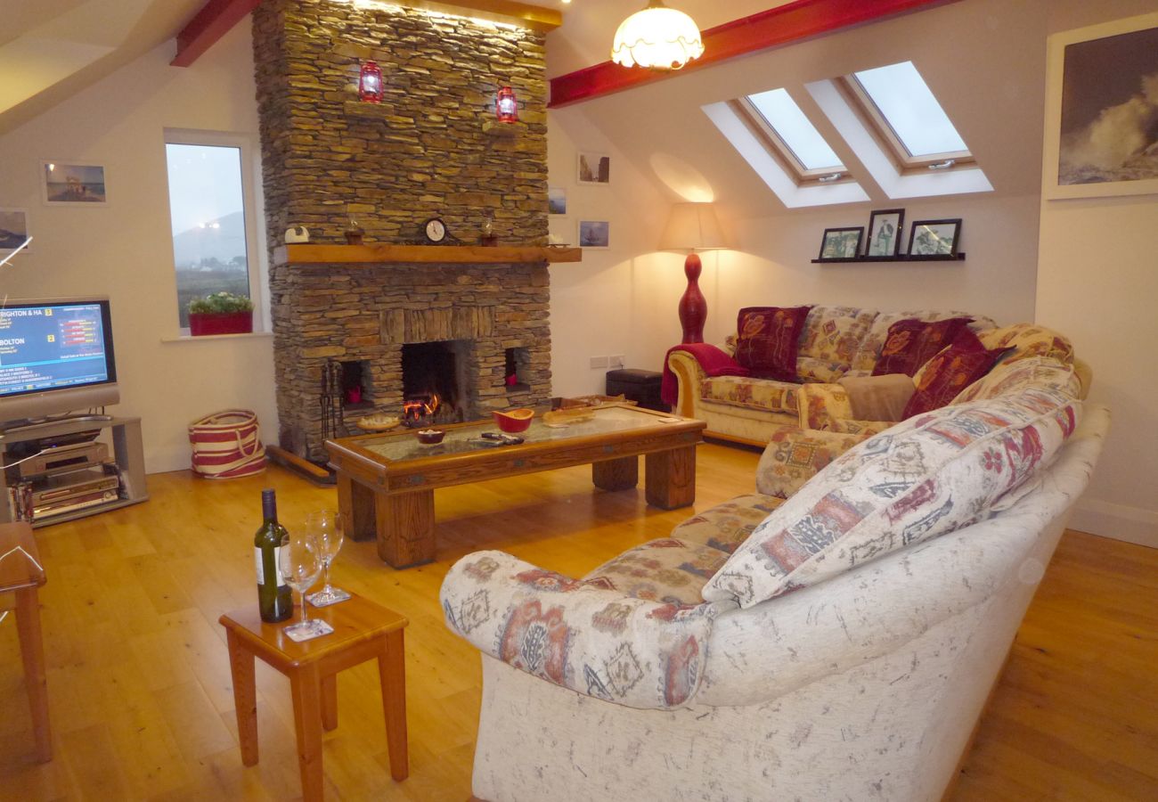 Fourteens Holiday Home Ballininskelligs, Seaside Holiday Accommodation Available in Ballinskelligs County Kerry Fourteens Holiday Home Ballininskelligs, Seaside Holiday Accommodation Available in Ballinskelligs County Kerry
