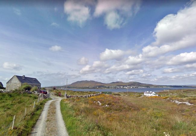 Bridies Cottage, Sea View Holiday Accommodation on Inishnee Peninsula, Roundstone, County Galway Bridies Cottage, Sea View Holiday Accommodation on Inishnee Peninsula, Roundstone, County Galway