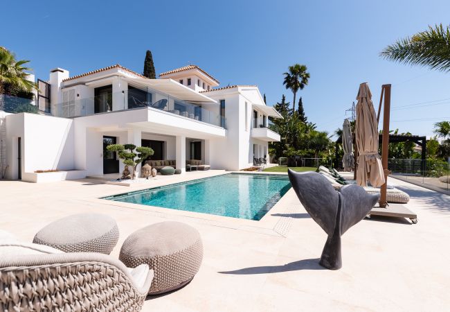 Villa à Marbella - Absolute high end villa with pool & Jacuzzi*