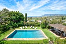 Villa à Marbella - A Real Oasis in  Colonial style
