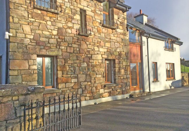 Greenway Retreat Holiday Home, Newport, County Mayo Large Self-Catering Greenway Retreat Holiday Home, Newport, County Mayo