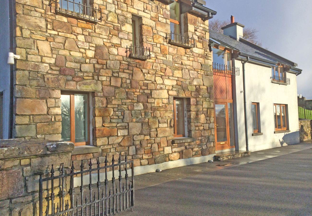 Greenway Retreat Holiday Home, Newport, County Mayo Large Self-Catering Greenway Retreat Holiday Home, Newport, County Mayo