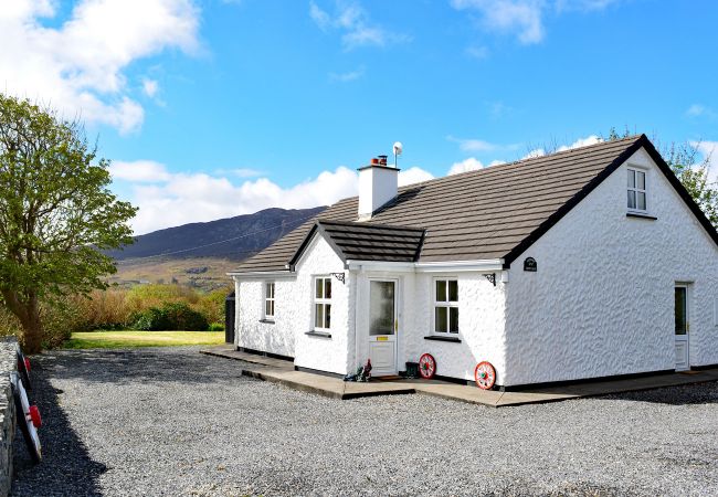 Tully Holiday Cottage Renvyle Connemara Self Catering Galway Tully Holiday Cottage, Pretty Traditional Cottage in Renvyle, Connemara, County Galway