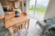 Lark Rise Holiday Home Glenbeigh, Coastal Holiday Accommodation Available in Glenbeigh, County Kerry