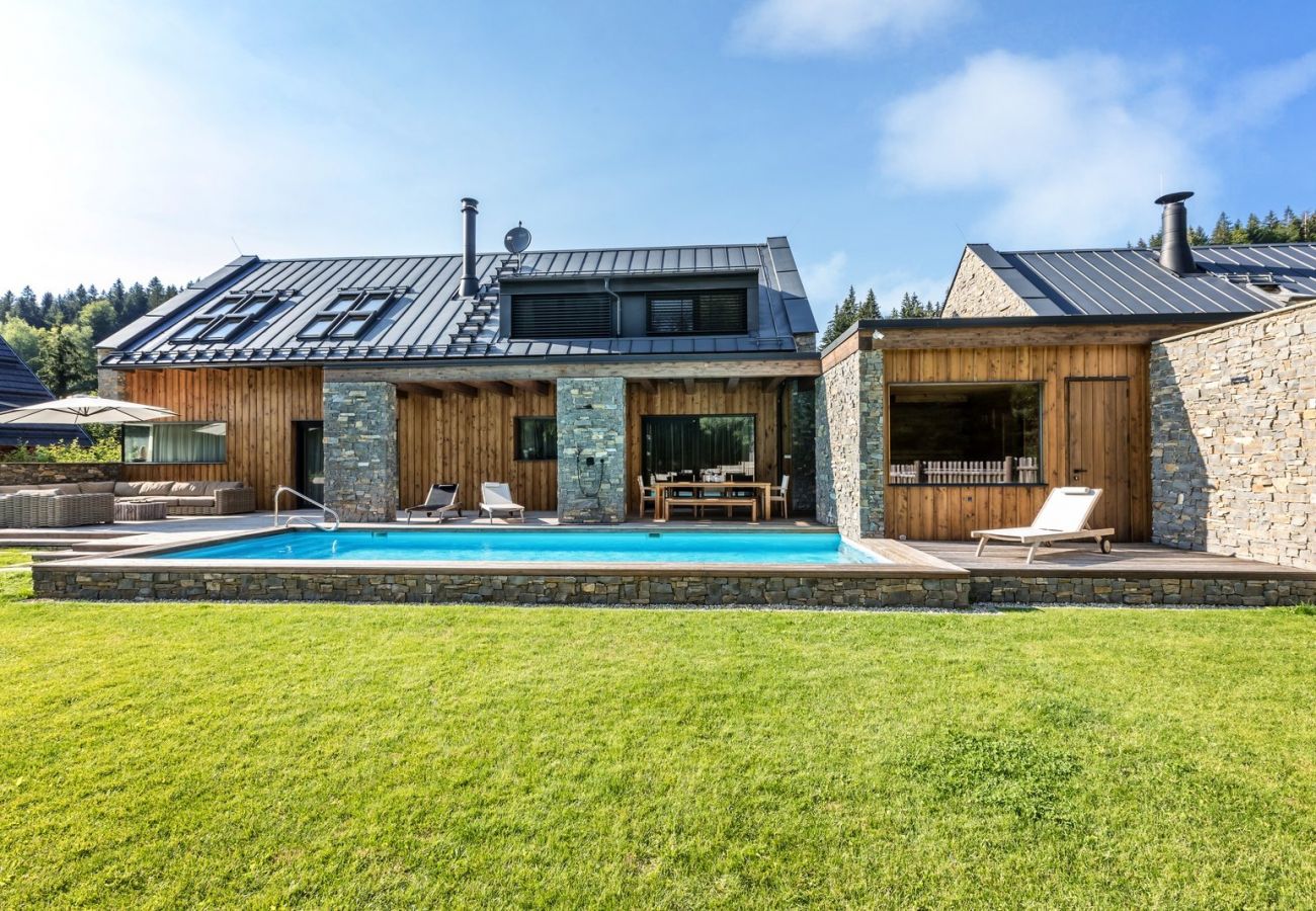 Villa à Velké Karlovice - Velké Karlovice MVH028