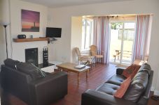 Glenbeg Point Holiday Home, Seaside Holiday Accommodation Available near Courtown and Ardamine