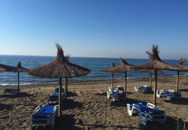 Apartment in Estepona - 100 - Beach apartment with Private Pool Apartment in Estepona - 100 - Beach apartment with Private Pool