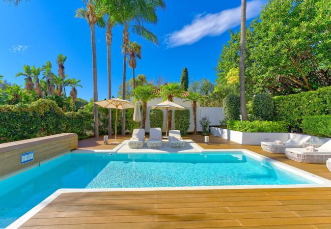 Villa in Marbella - Contemporary & Very Spacious Villa Puerto Banus