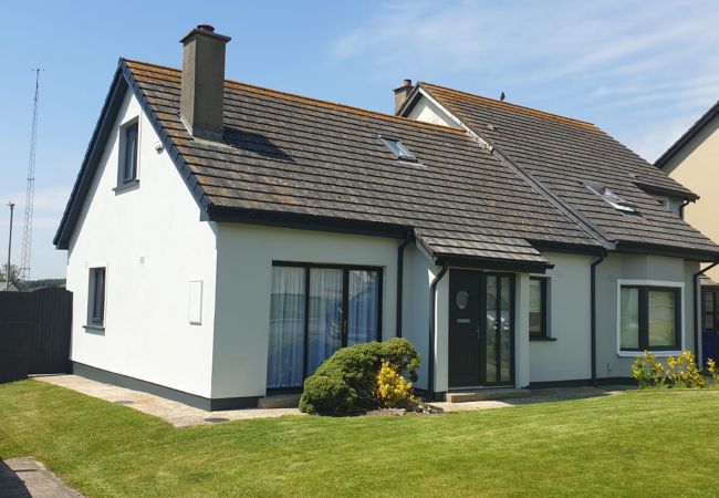 Beachside Avenue Holiday Home, Riverchapel, County Wexford Beachside Avenue Self-Catering Family Holiday Home, Riverchapel, County Wexford
