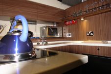 Hire a boat on Lough Erne in County Fermanagh Manor Marine Noble Emperor 4/6 Berth 